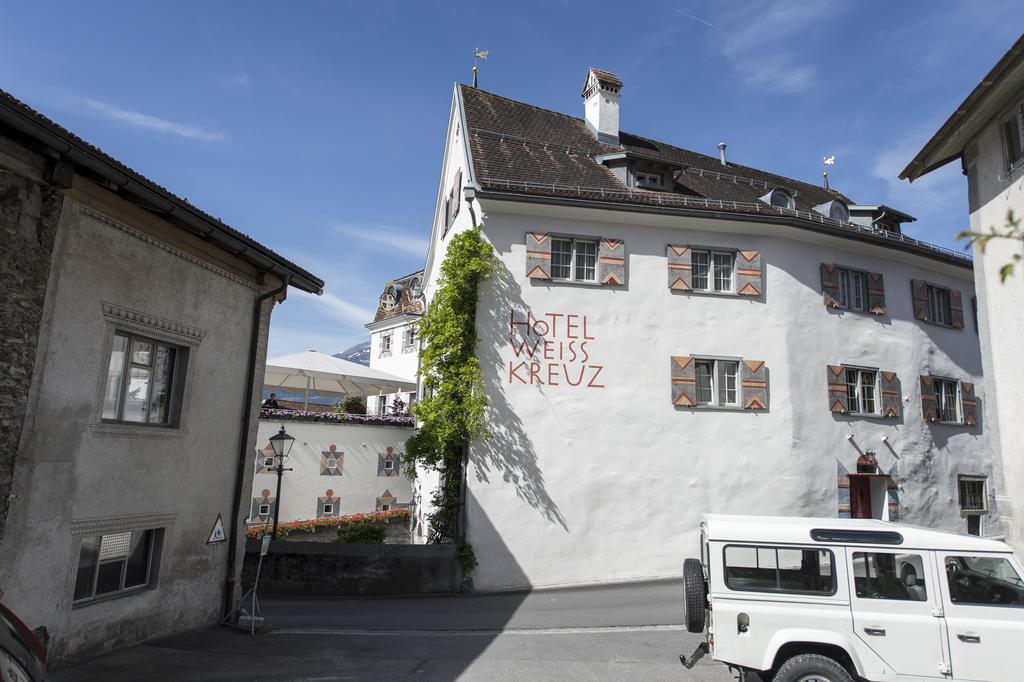 Hotel Weiss Kreuz Malans Екстериор снимка